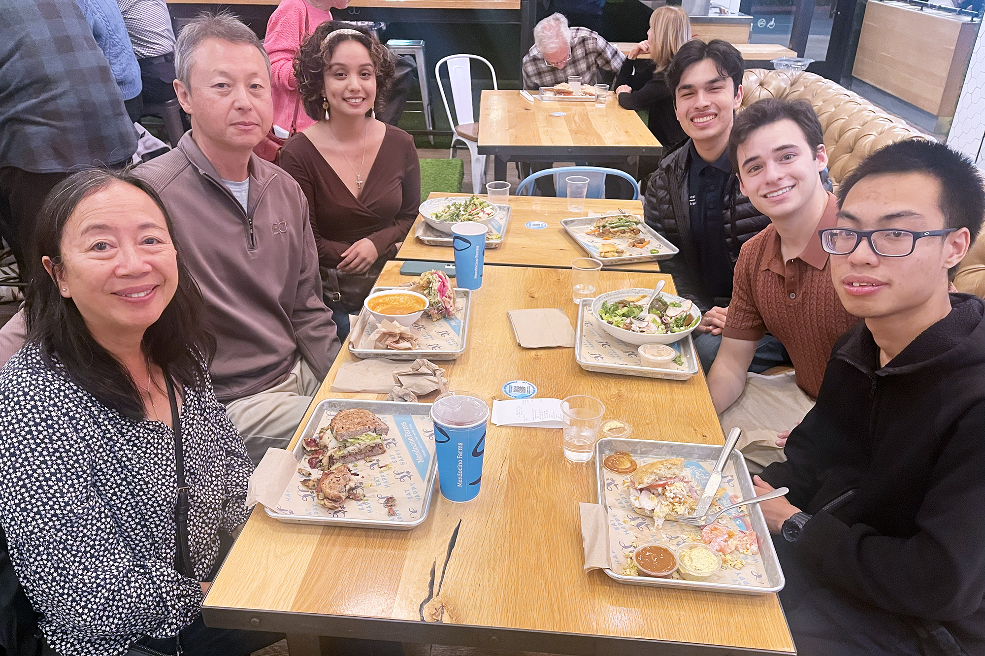 2024_DinnersWithAnteaters_02(2000x1333)