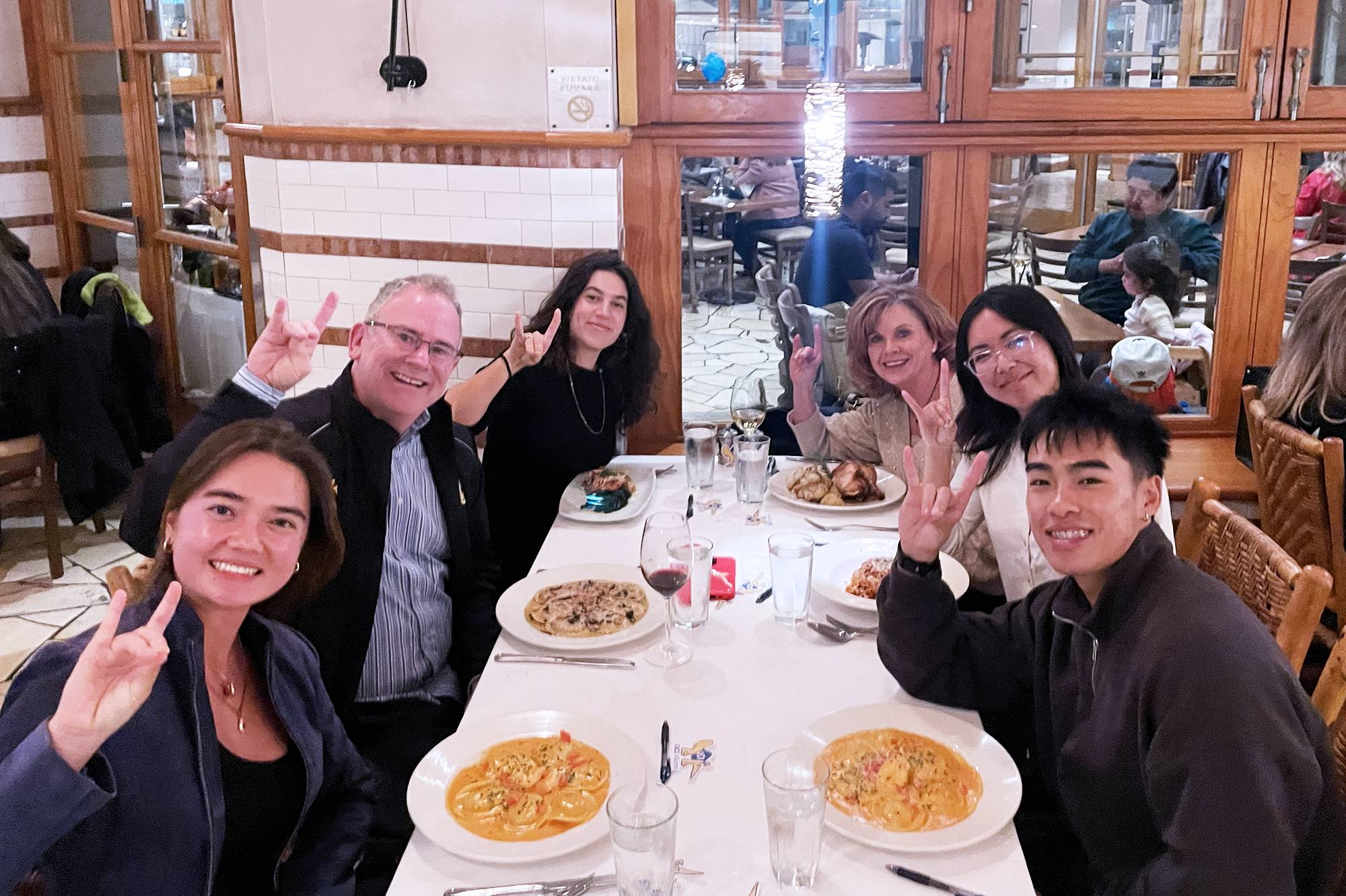 2024_DinnersWithAnteaters_03(2000x1333)