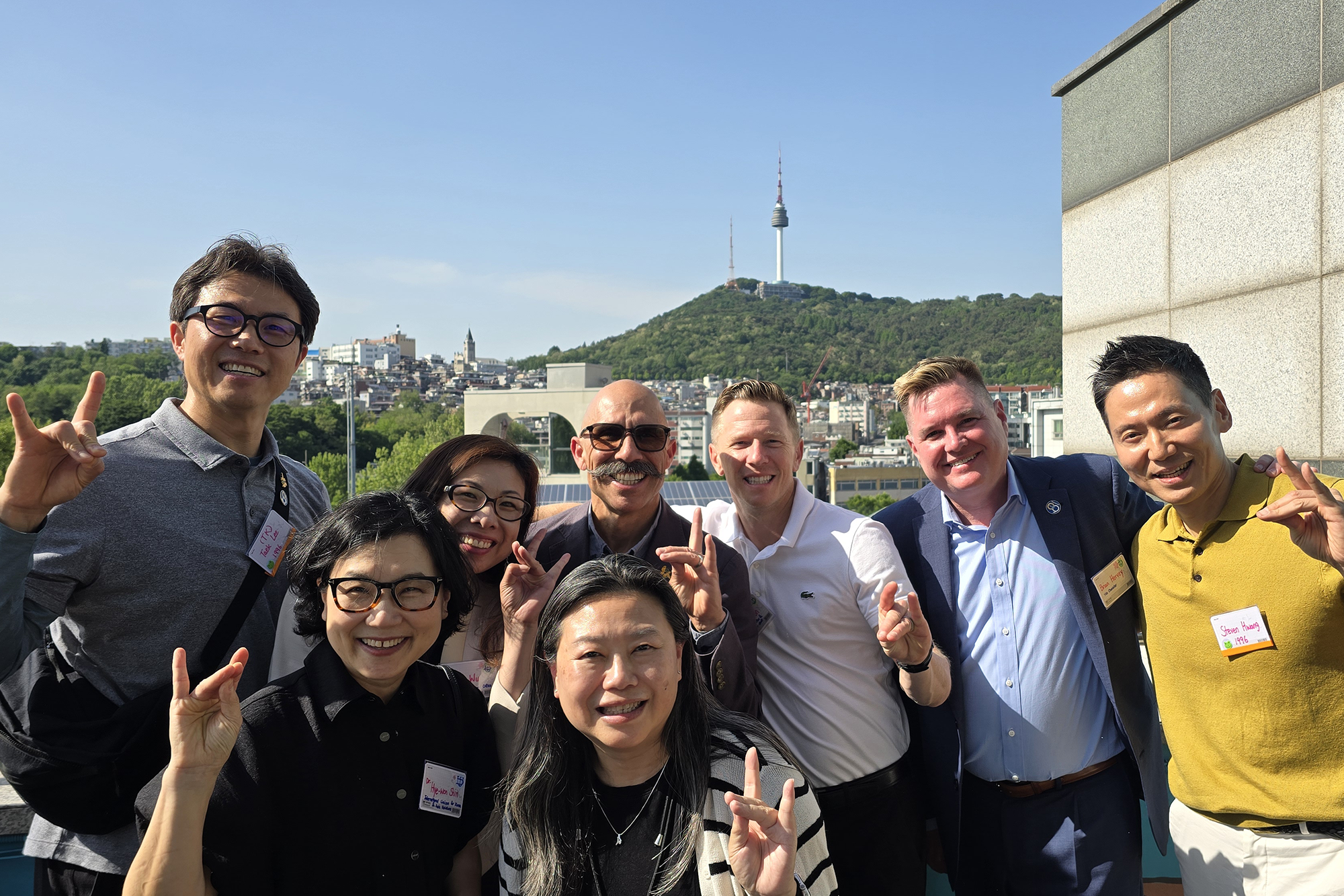 Connect the Zots | Seoul