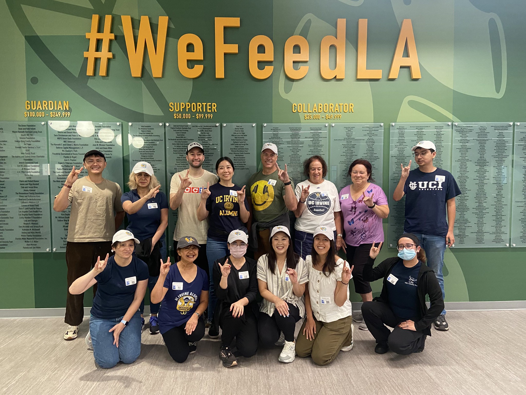 Alumni volunteers came together at LA Food Bank to assemble 1,120 food kits and distribute over 32,000 lbs. of fresh produce, ensuring that families and individuals across Los Angeles County have access to nutritious meals and the resources to eat better.